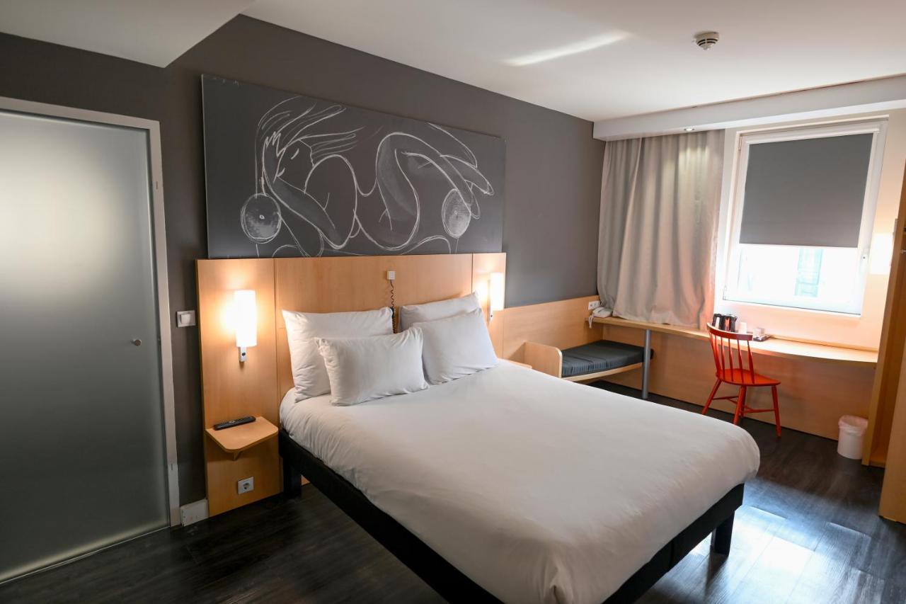 Ibis Skopje City Center Экстерьер фото
